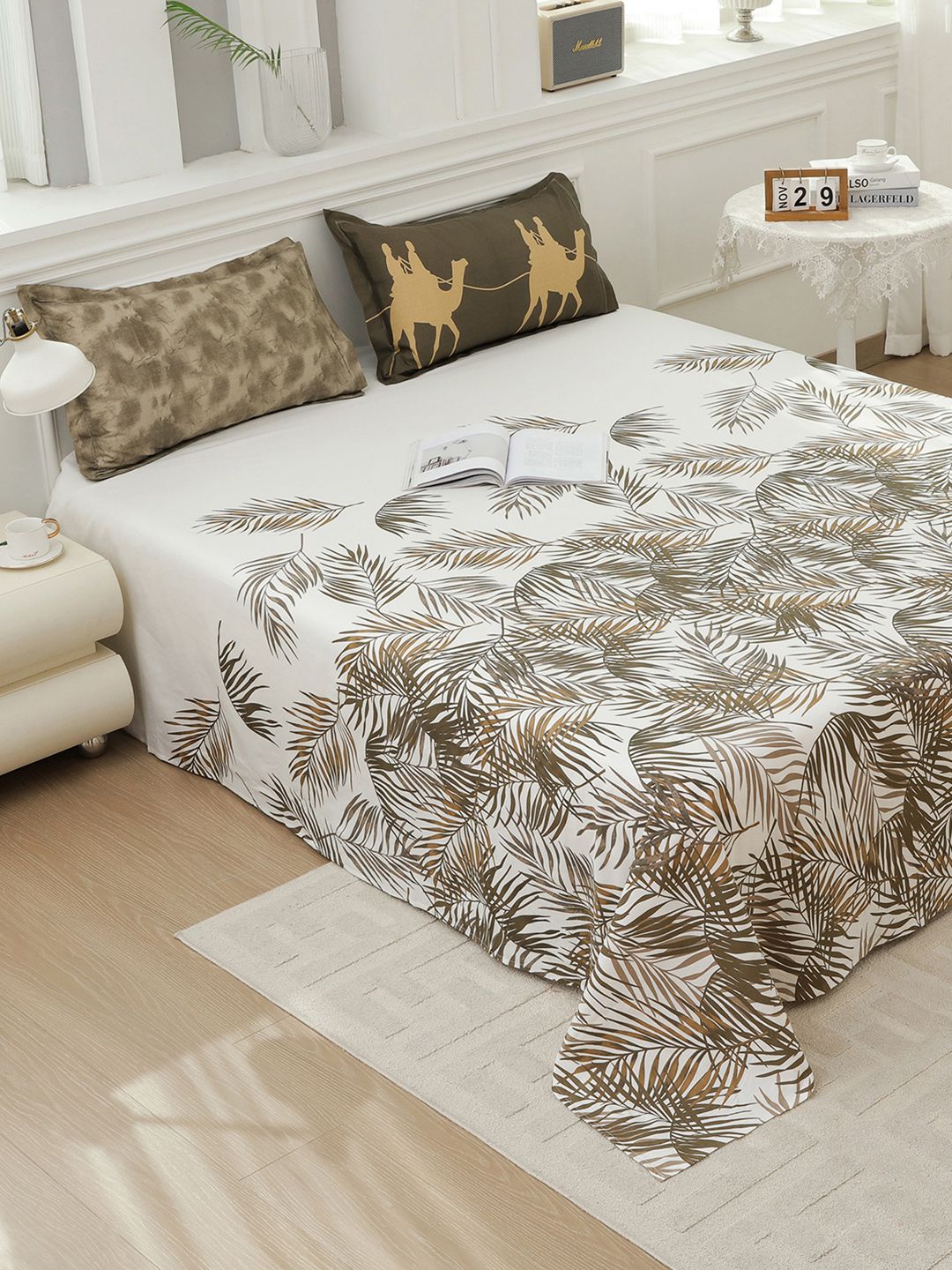 Story@home Story@home Green Leaf Pure Cotton 260 TC King Bedsheet with Pillow Covers - 106x106In