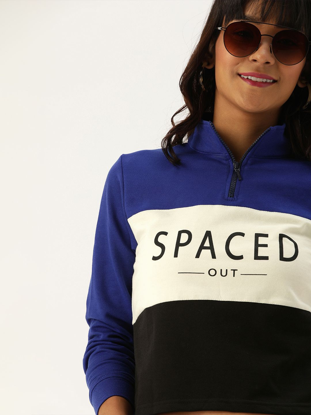 DressBerry Women Blue & Off-White Colourblocked Cropped Sweatshirt With Printed Detailing Price in India