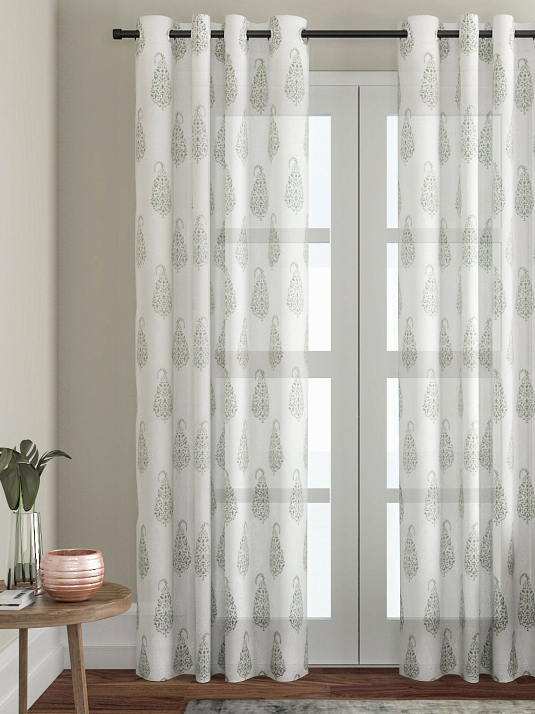 Soumya White & Green Printed Single Door Curtain Price in India
