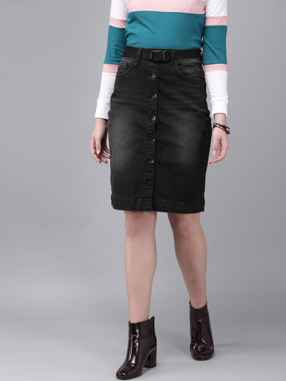 Roadster Women Black Washed Denim Straight Skirt