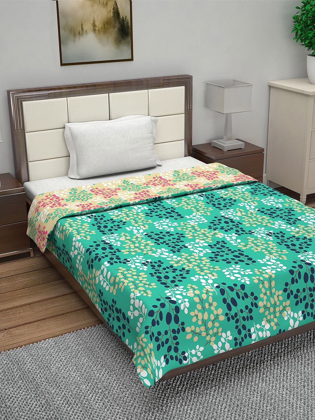 Divine Casa Green & Beige Floral Reversible AC Room 110 GSM Single Bed Dohar Price in India