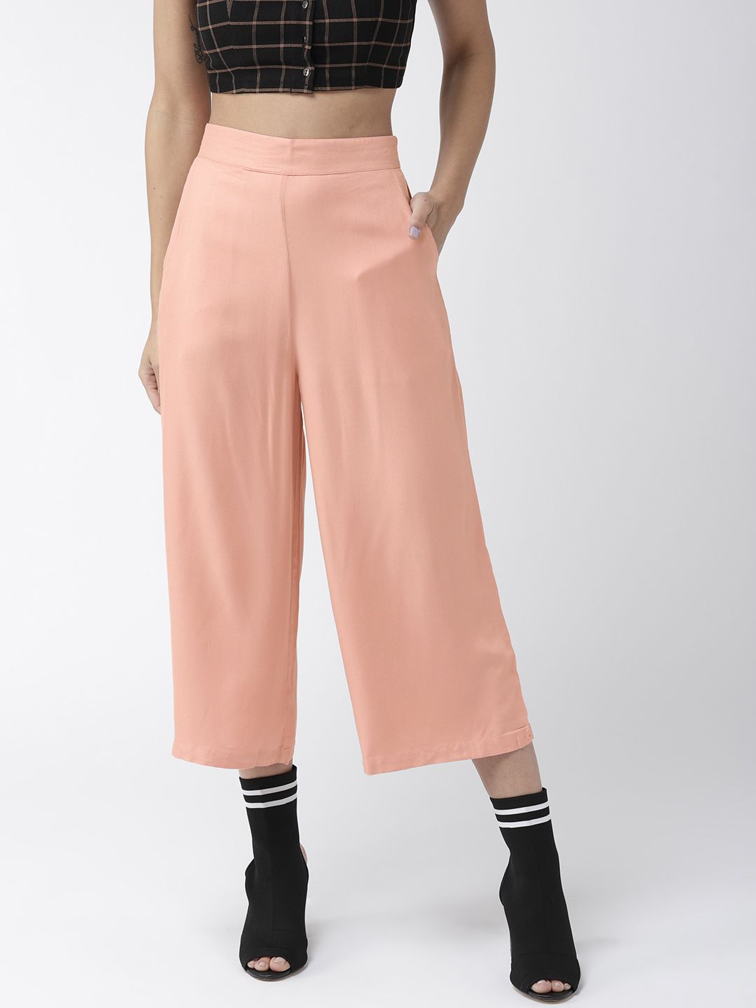 Style Quotient Women Peach-Coloured Original Loose Fit Solid Culottes Price in India