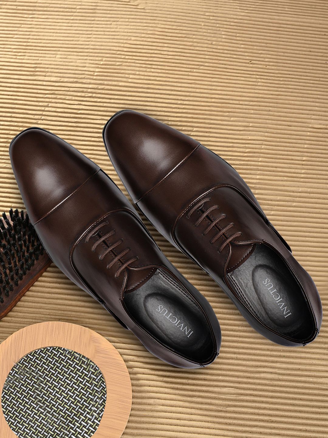 INVICTUS Men Brown Formal Oxford Shoes