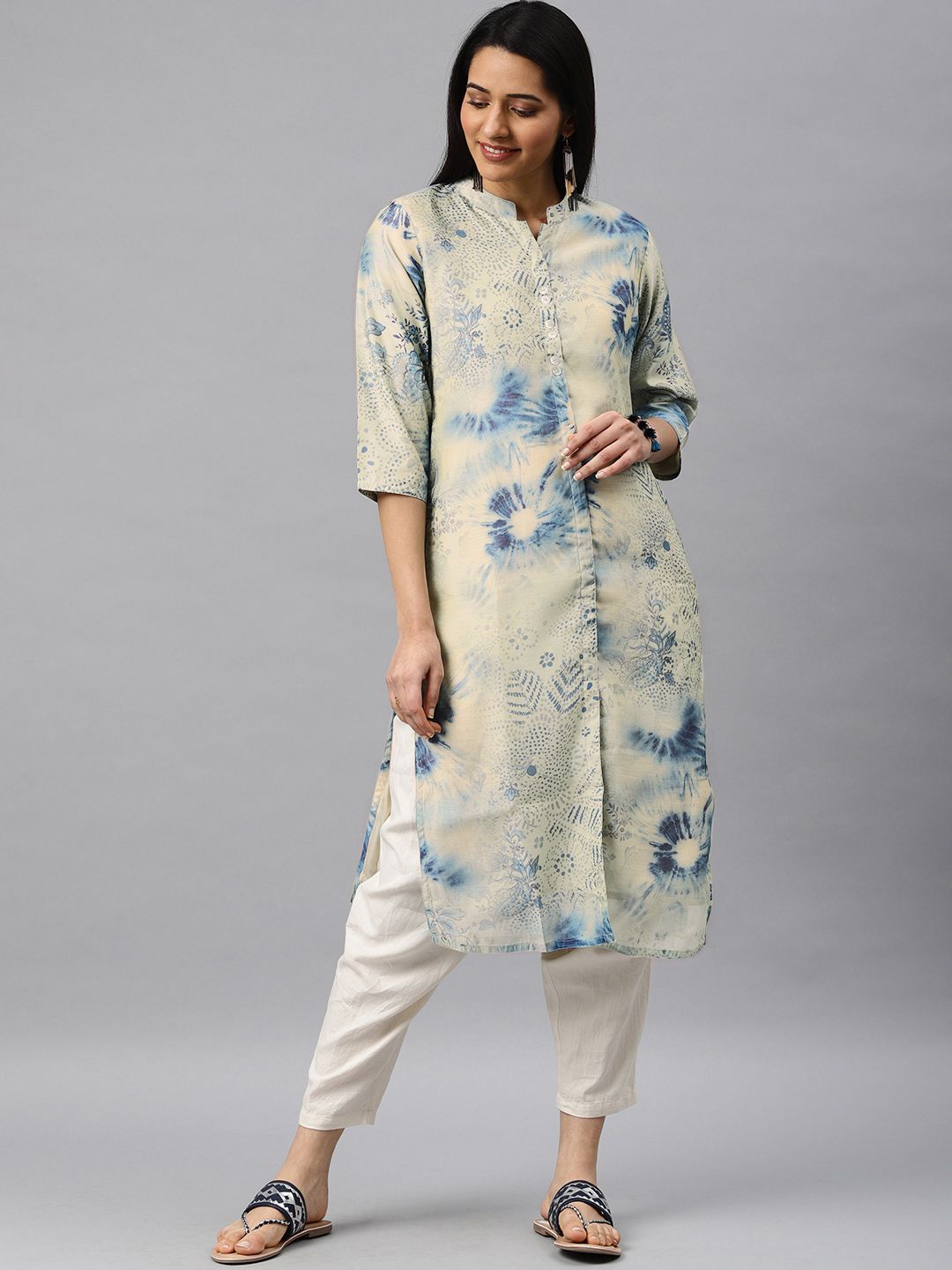 Soch Women Cream-Coloured & Blue Dyed Straight Kurta