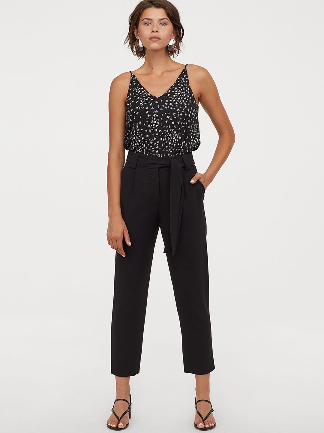 H&M Women Black Solid Ankle-length trousers