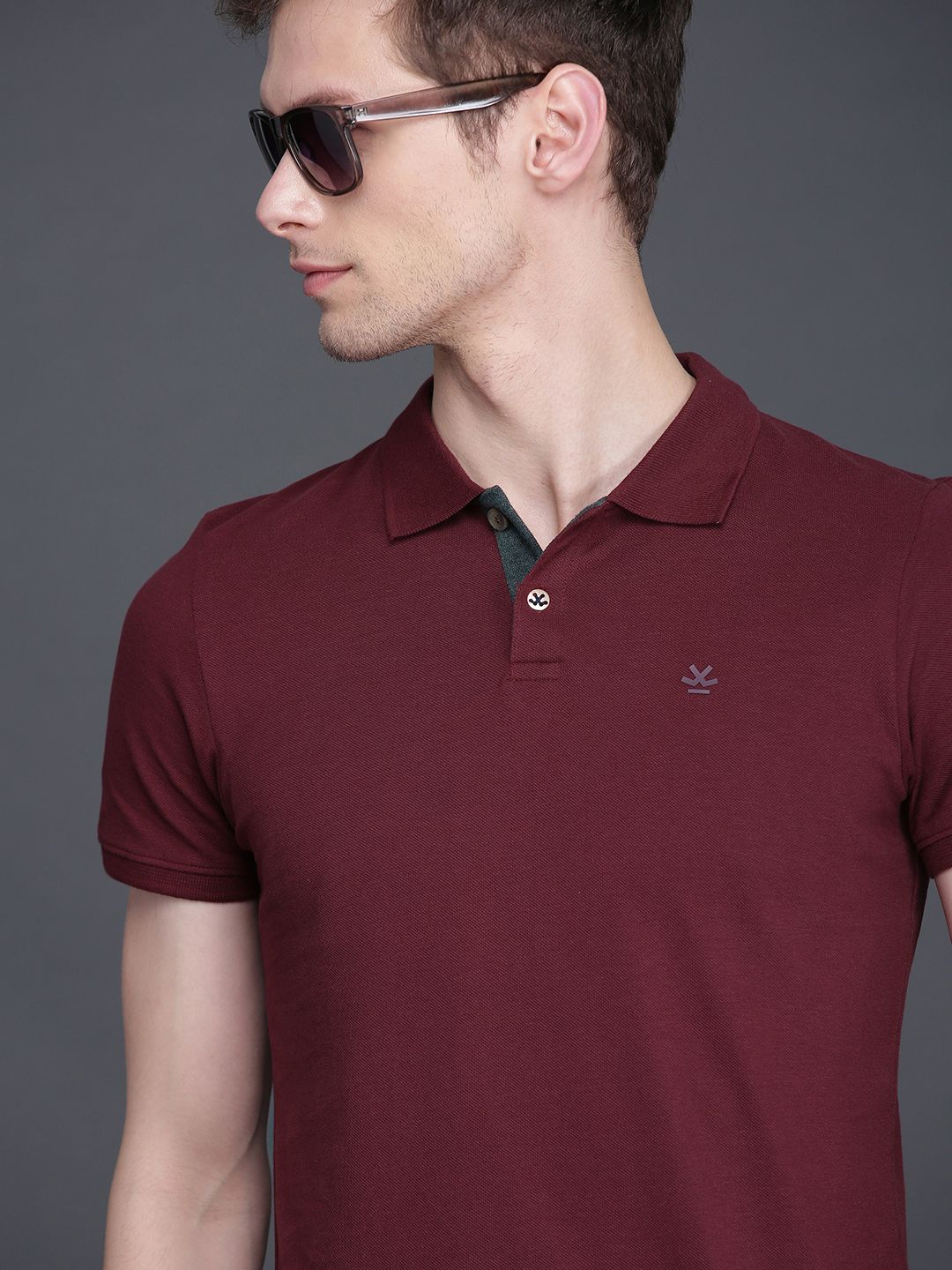 WROGN Men Maroon Solid Slim Fit Polo Collar T-shirt