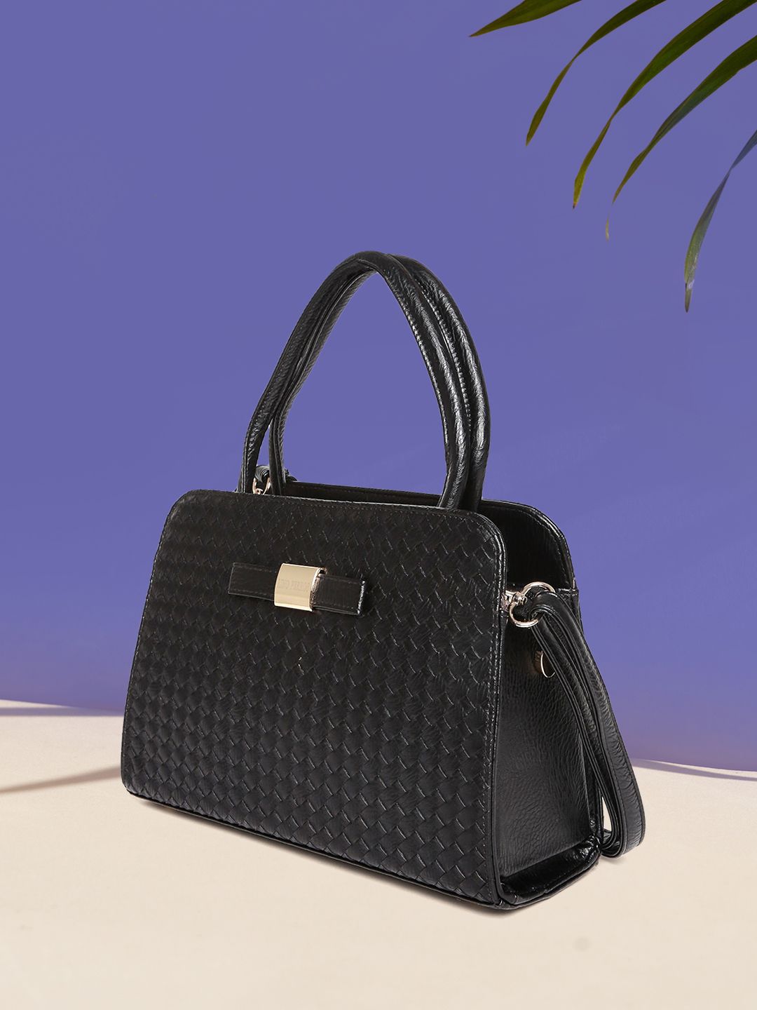 Lino Perros Black Basket Weave Patterned Handbag Price in India
