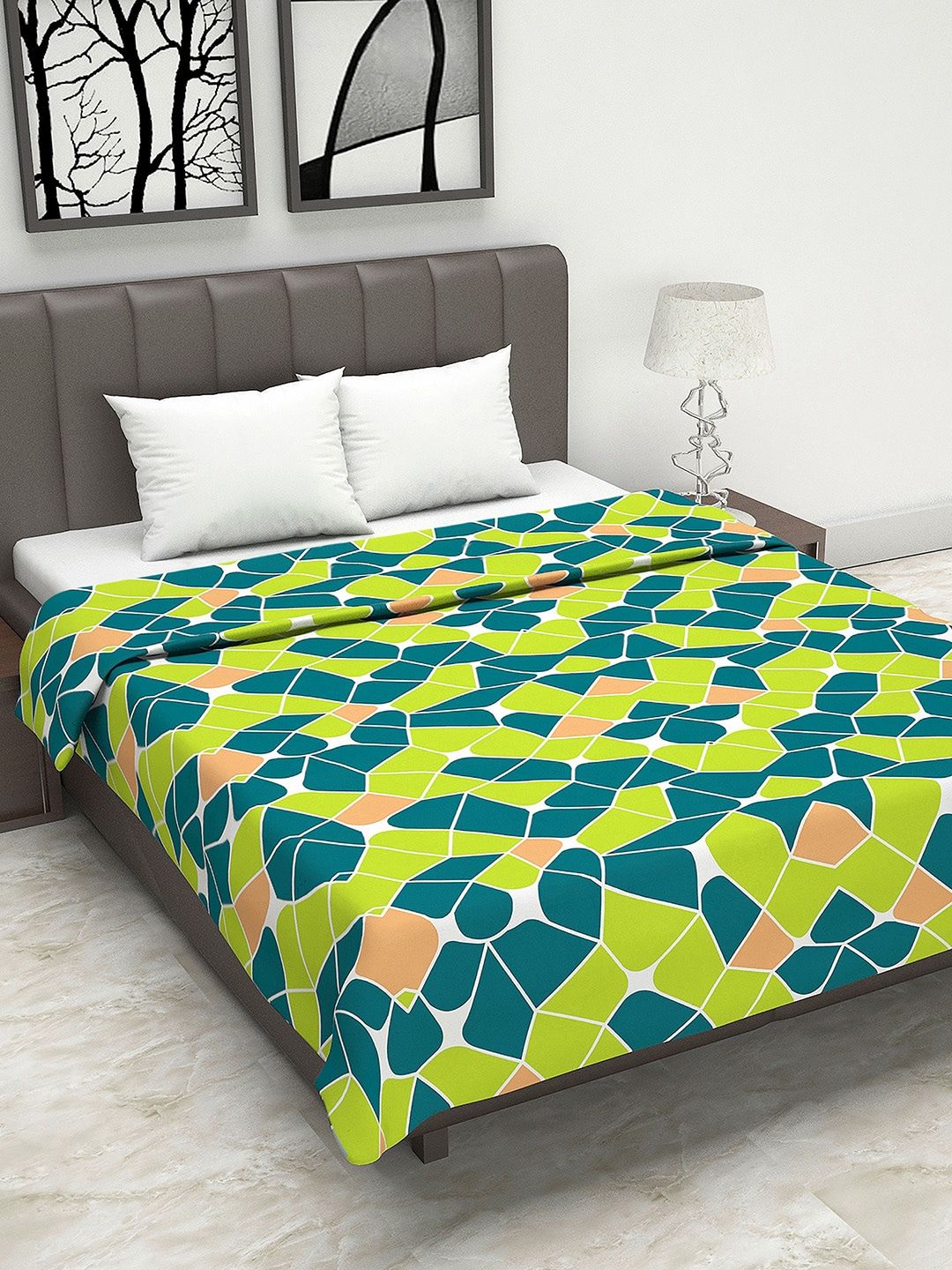 Divine Casa Green & Orange Geometric AC Room 110 GSM Double Bed Dohar Price in India