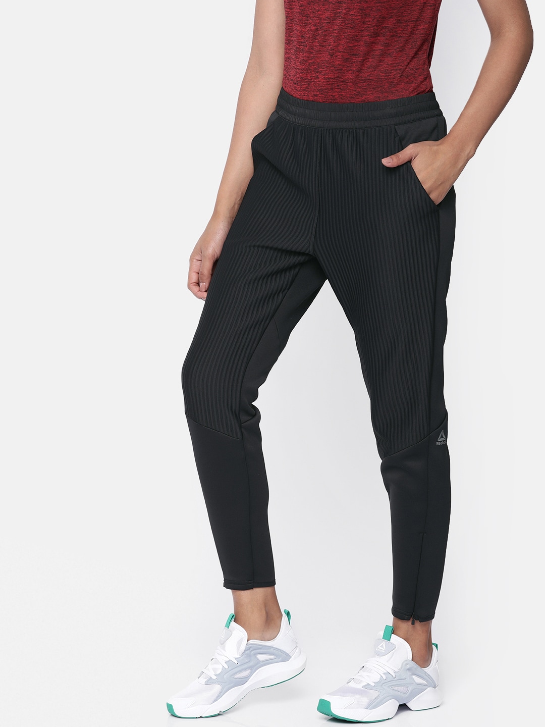 Reebok Women Black Solid Slim Fit Training Track Pants Price in India