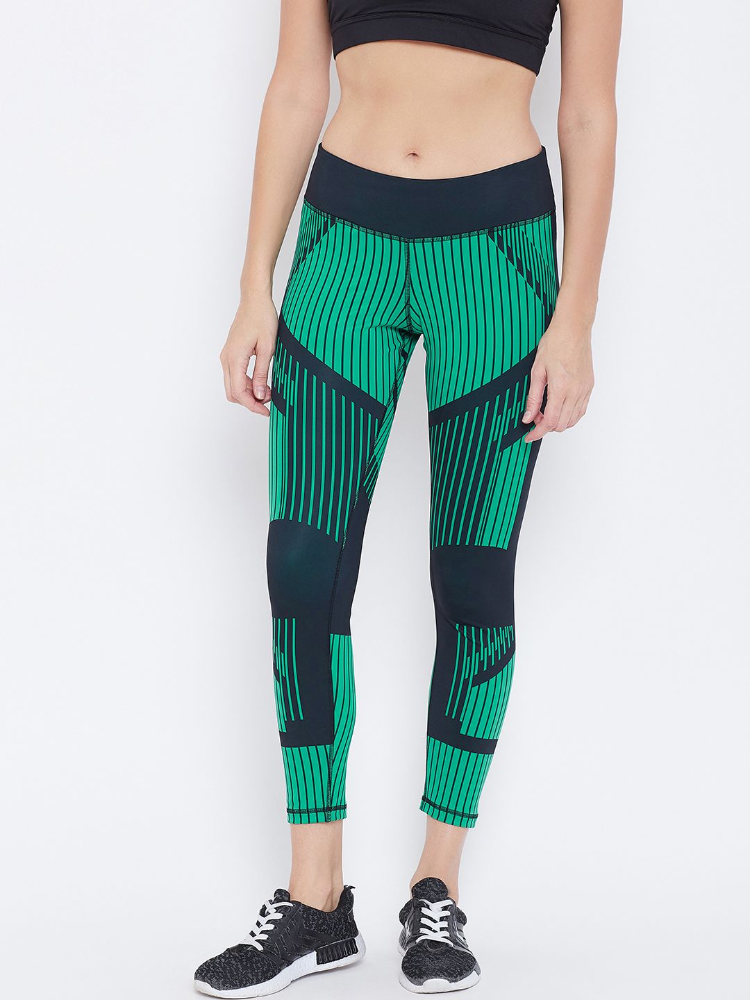 Reebok Women Green & Black Cardio Lux Bold 2.0 7/8 Moto Studio Tights Price in India