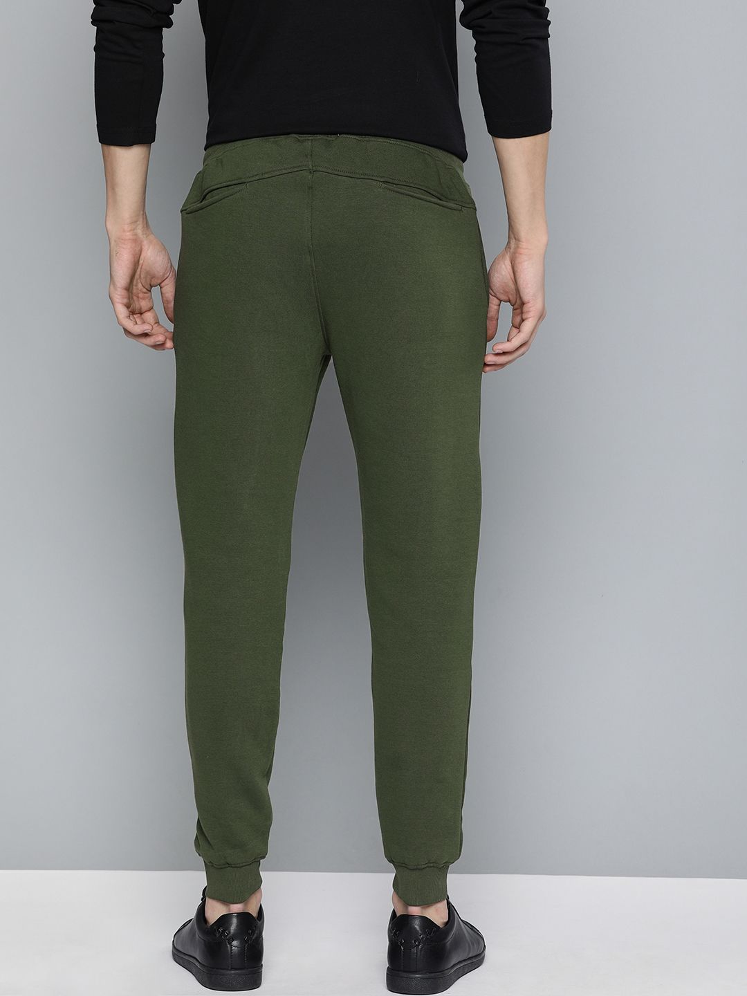 ivoc olive solid joggers