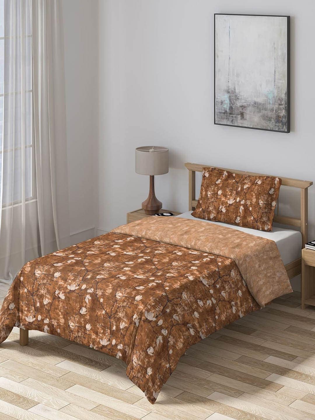 DDecor Brown Abstract Mid Winter 150 GSM Single Bed Comforter Price in India