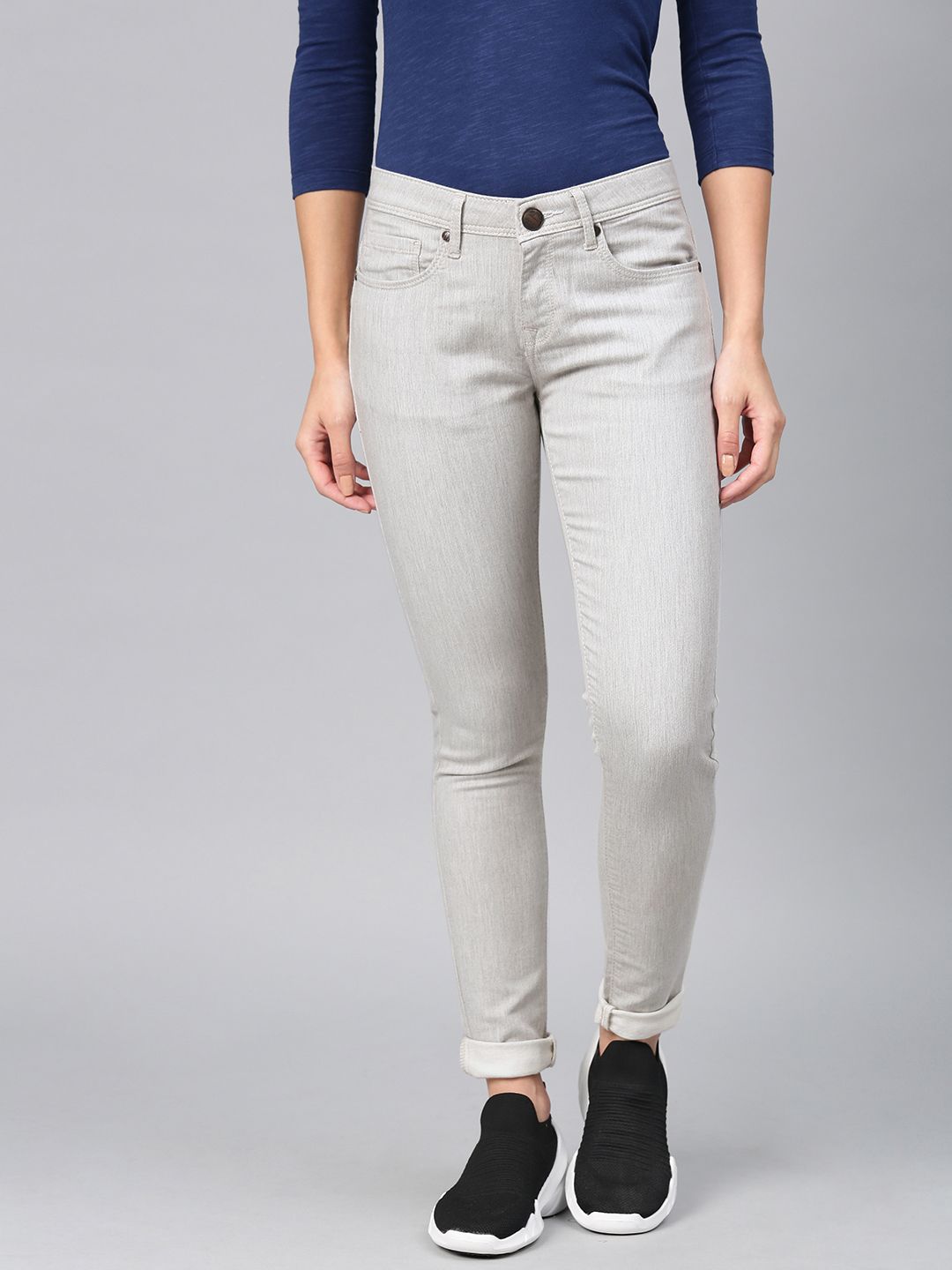 American Crew Women Grey Slim Fit Mid-Rise Clean Look Stretchable Jeans