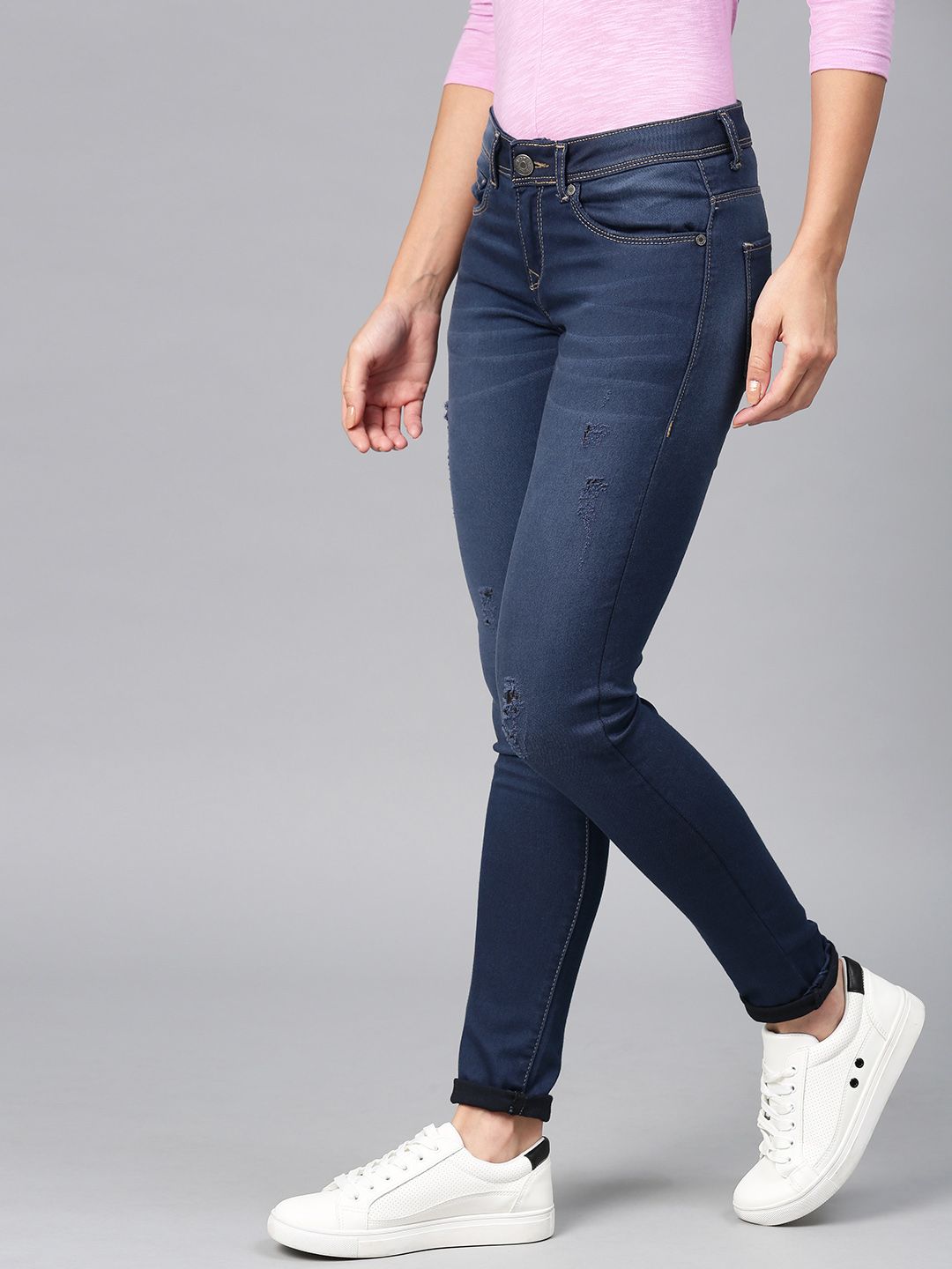 American Crew Women Blue Slim Fit Mid-Rise Low Distress Stretchable Jeans Price in India