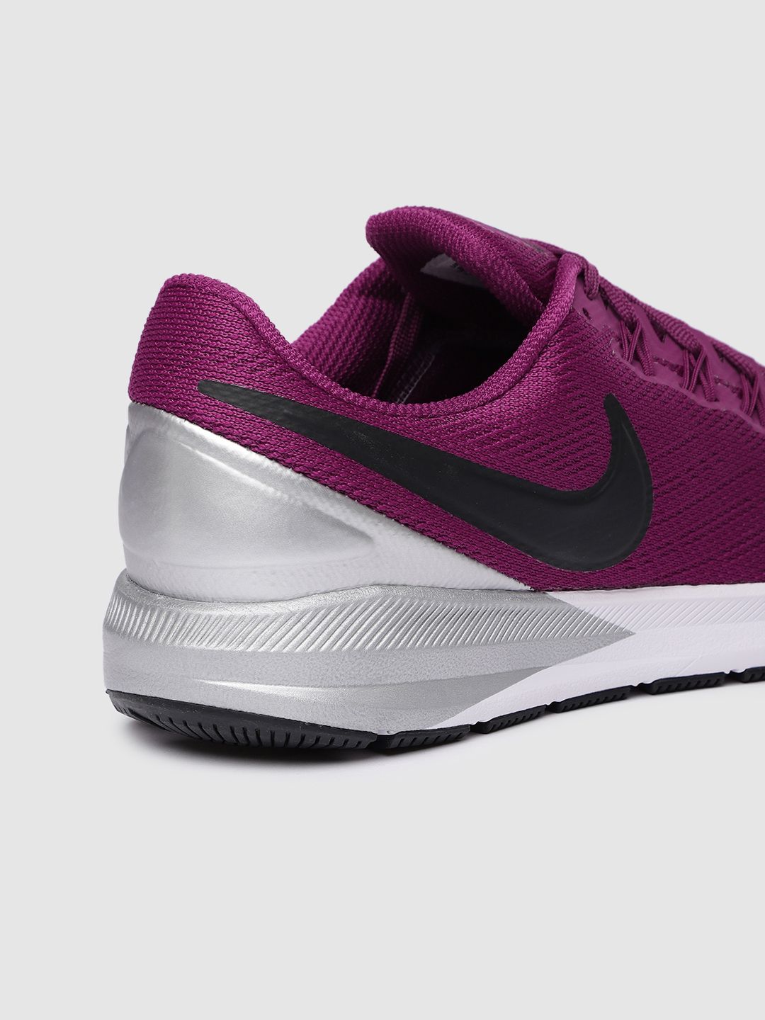nike structure 22 women