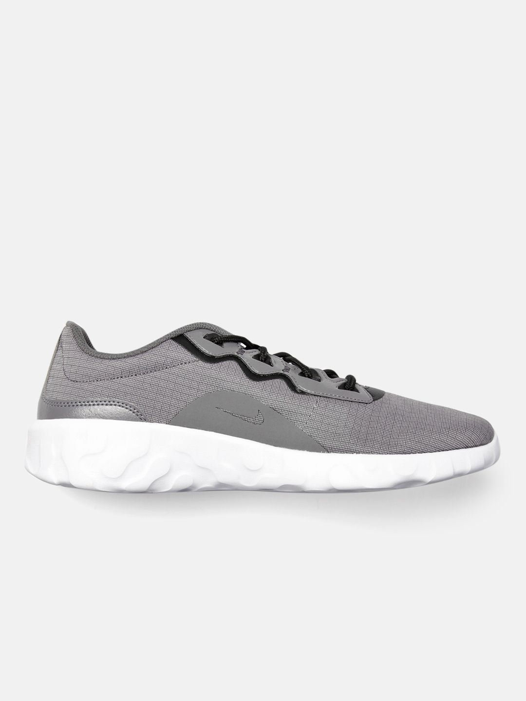 nike men's explore strada sneaker