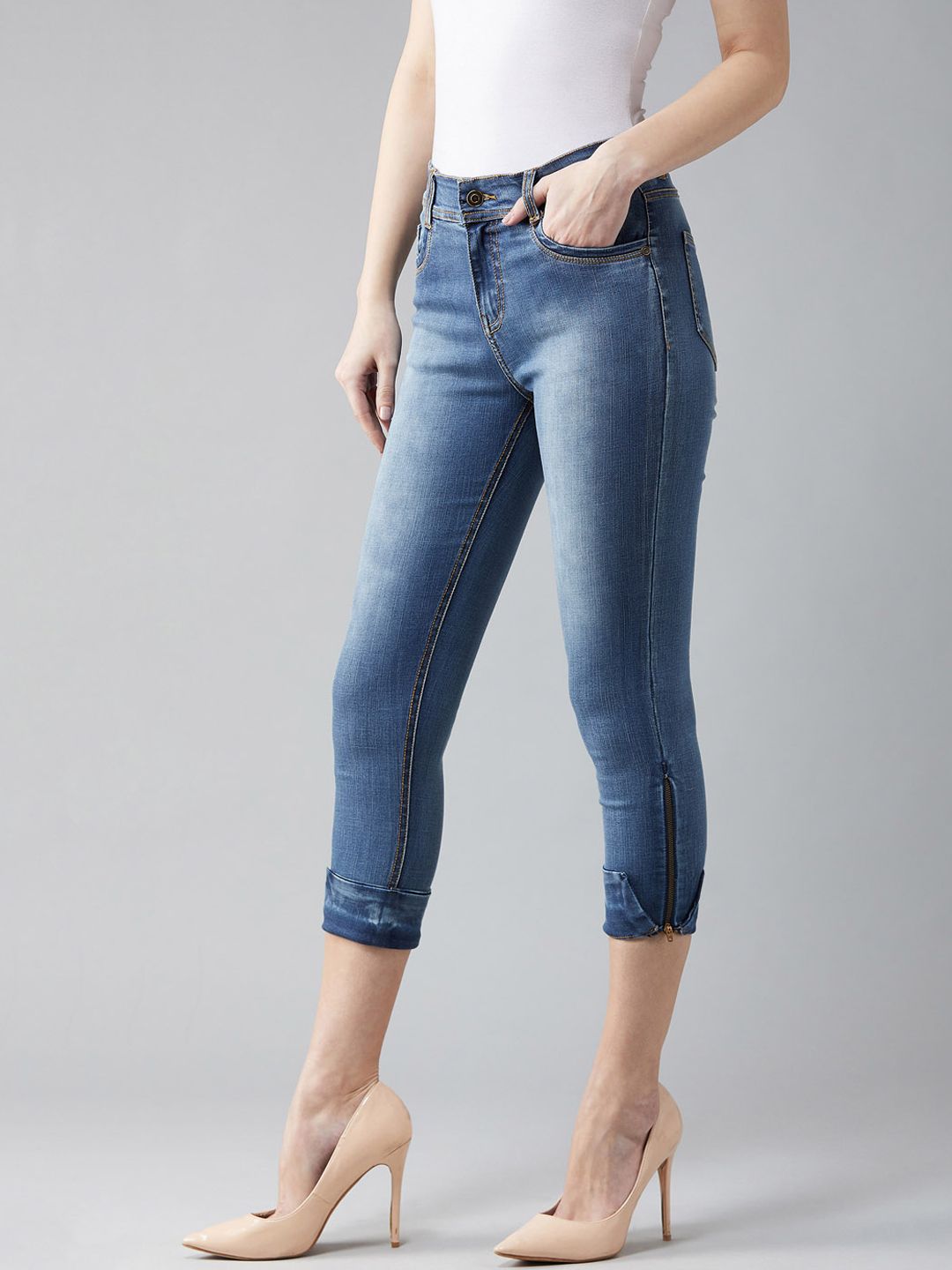 DOLCE CRUDO Women Blue Skinny Fit High-Rise Clean Look Stretchable Cropped Jeans Price in India