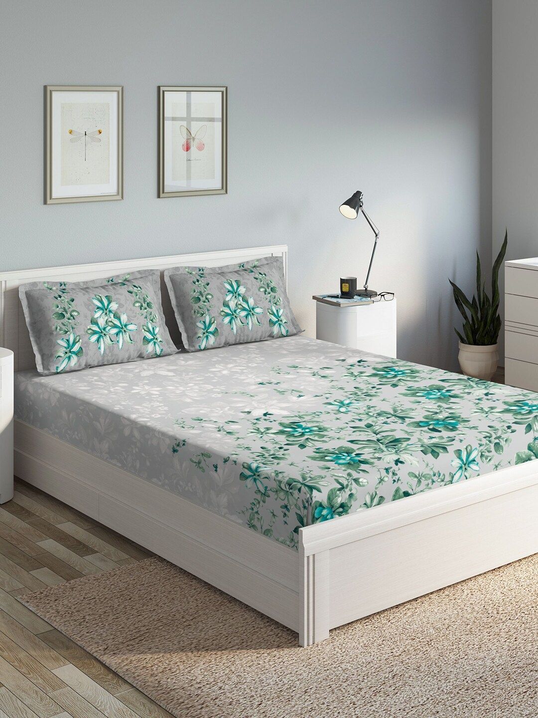 DDecor Turquoise Blue Floral 140 TC Cotton 1 Queen Bedsheet with 2 Pillow Covers Price in India