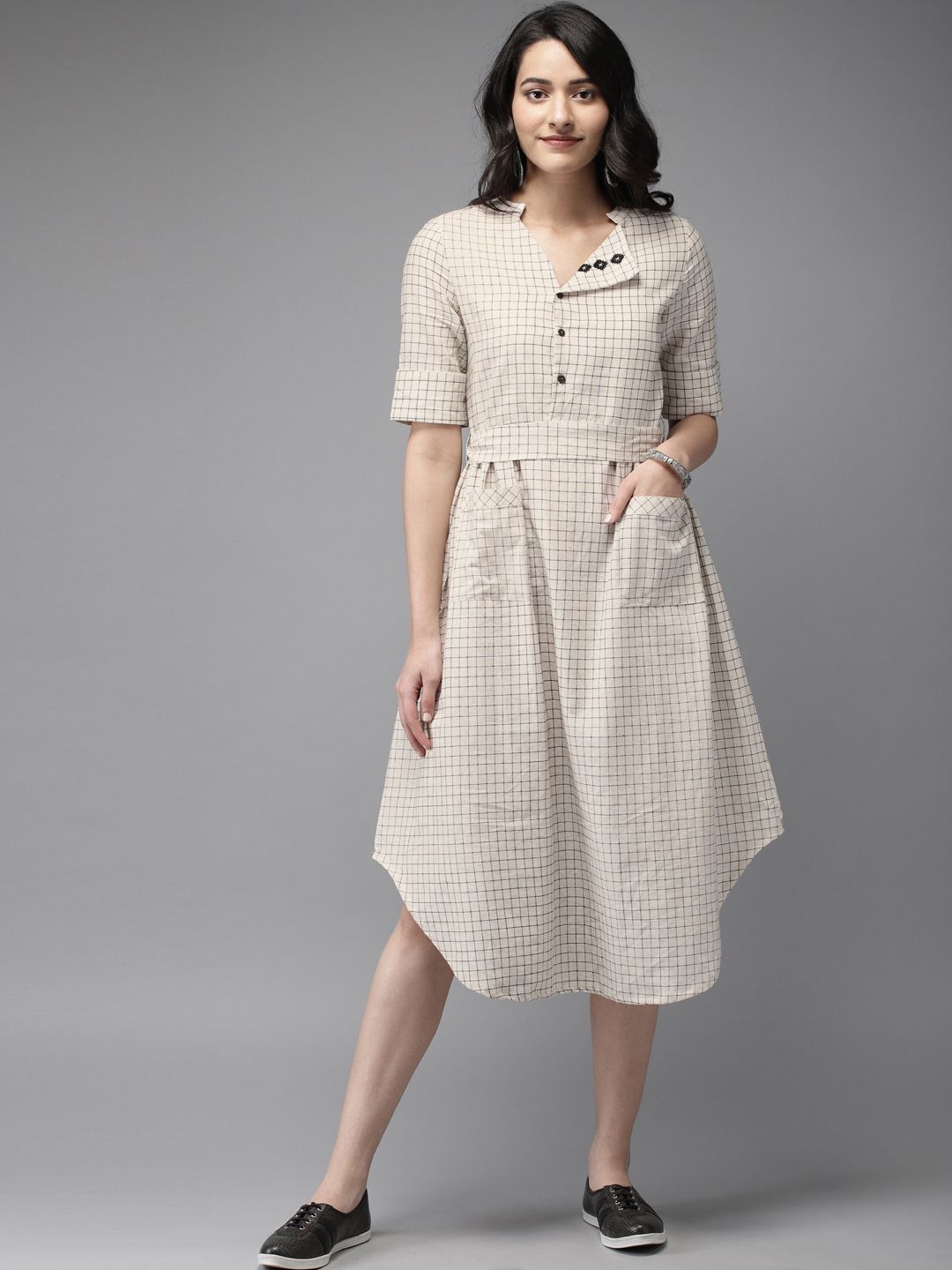 Anouk Women Checked Off-White & Black Fit and Flare Dress