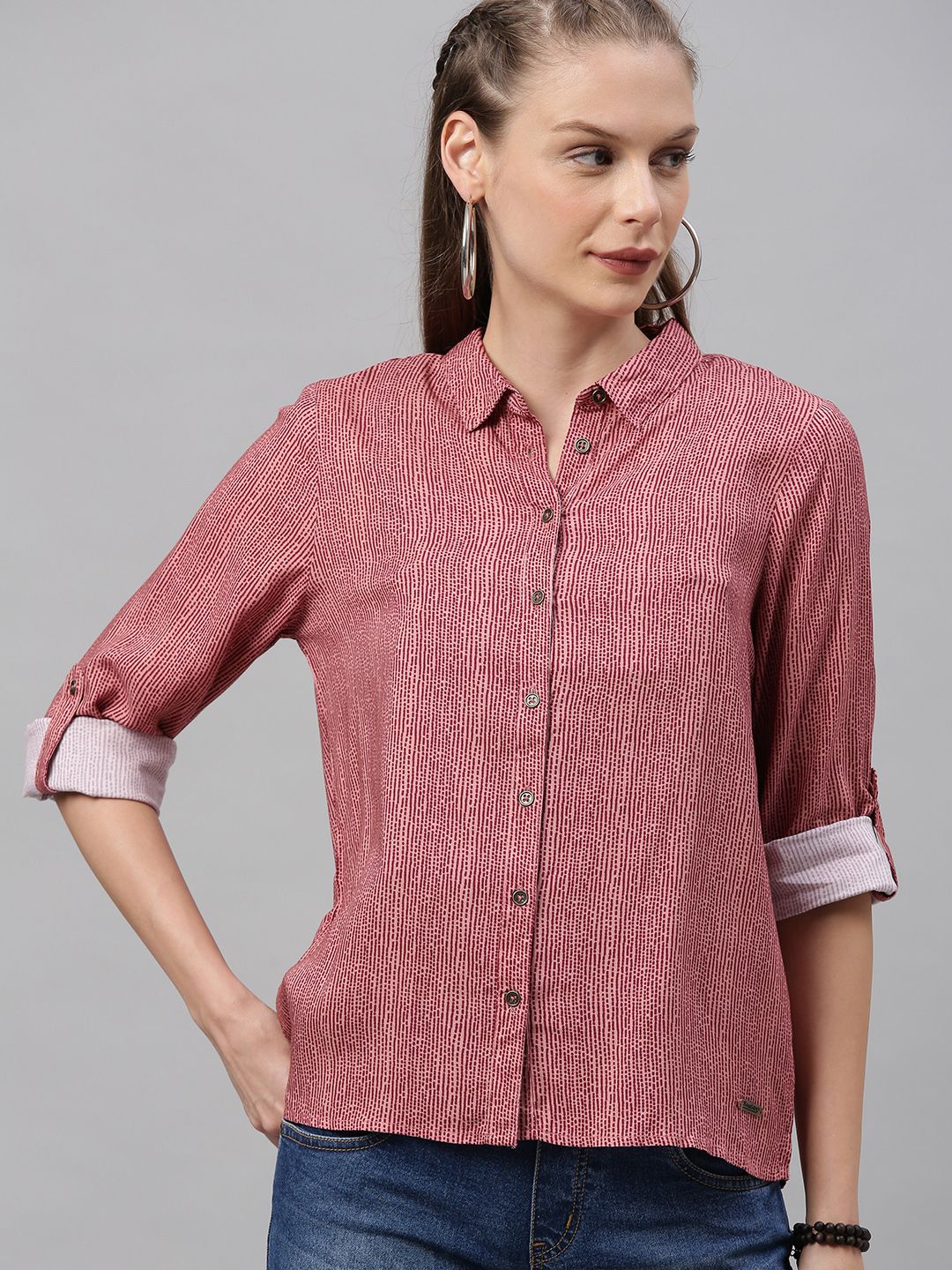 Roadster Women Maroon & Pink Regular Fit striped Casual Shirt