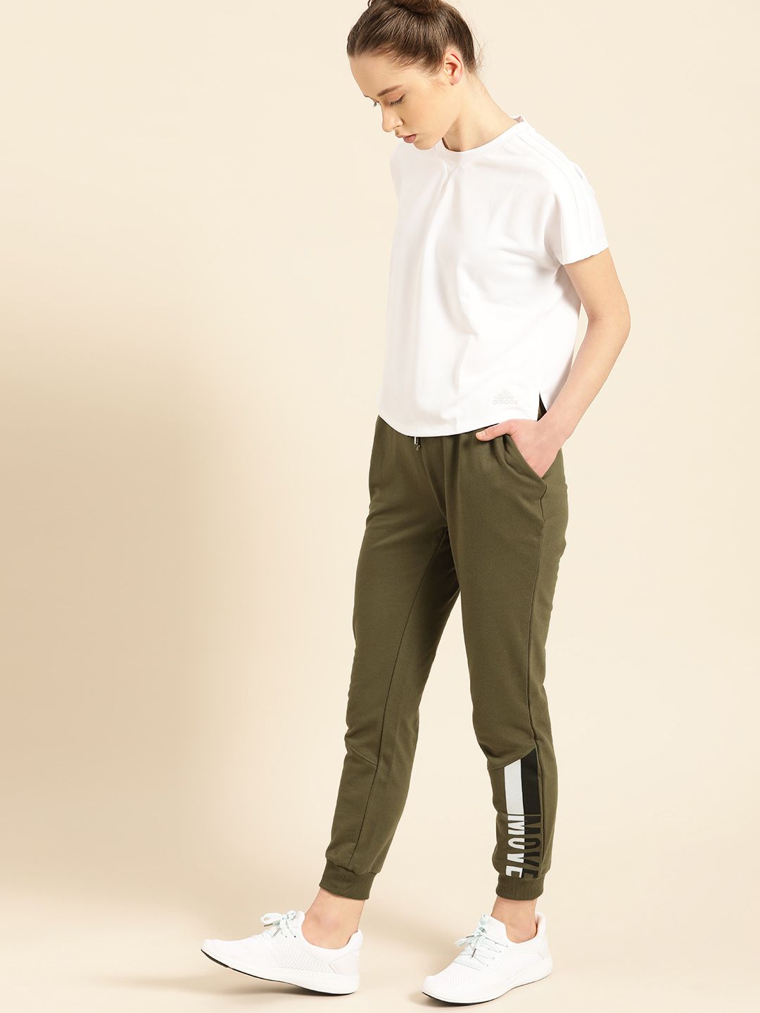 DressBerry Women Olive Green Solid Cropped Joggers Price in India