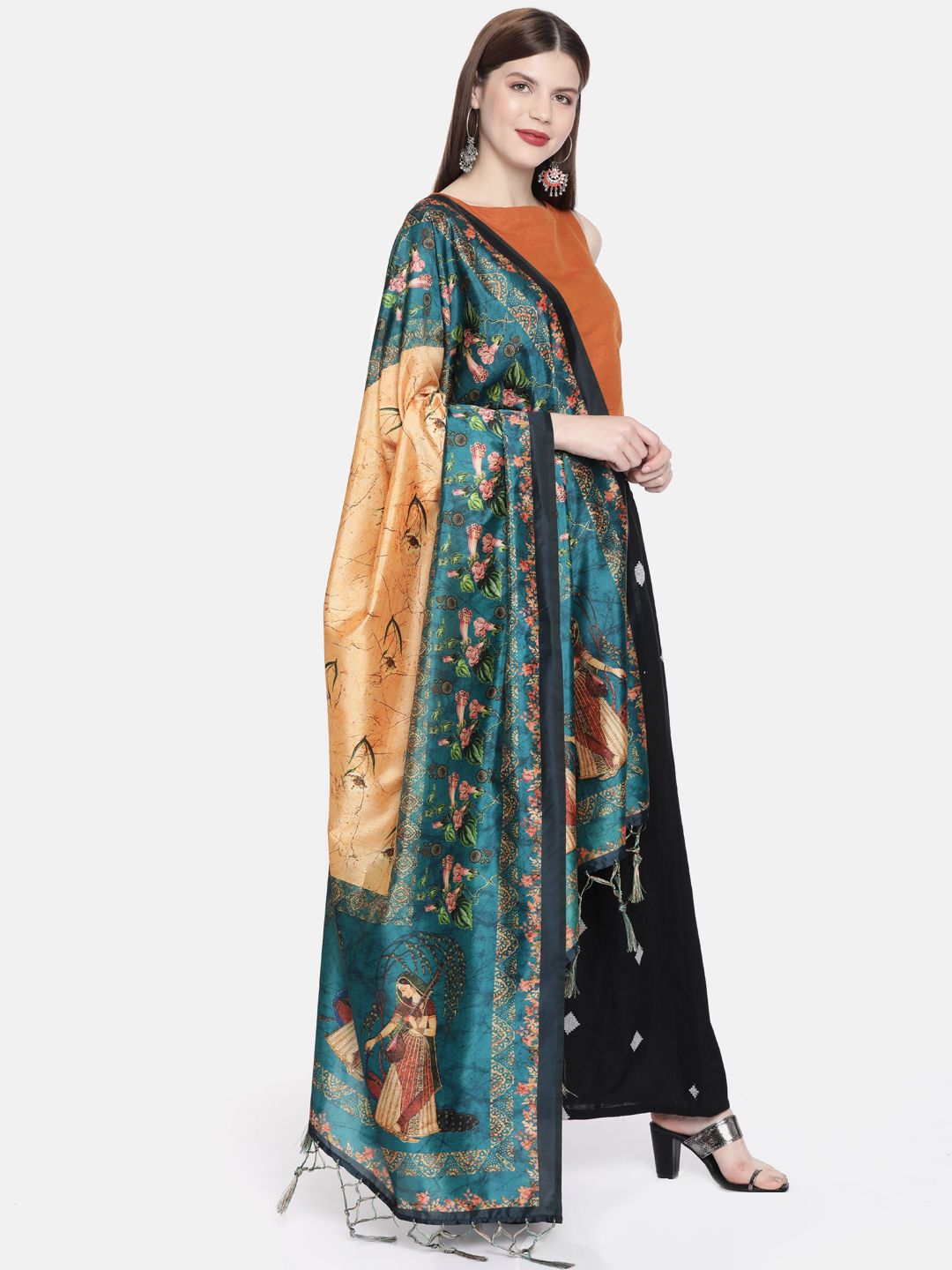 Sugathari Beige & Turquoise Blue Printed Dupatta Price in India