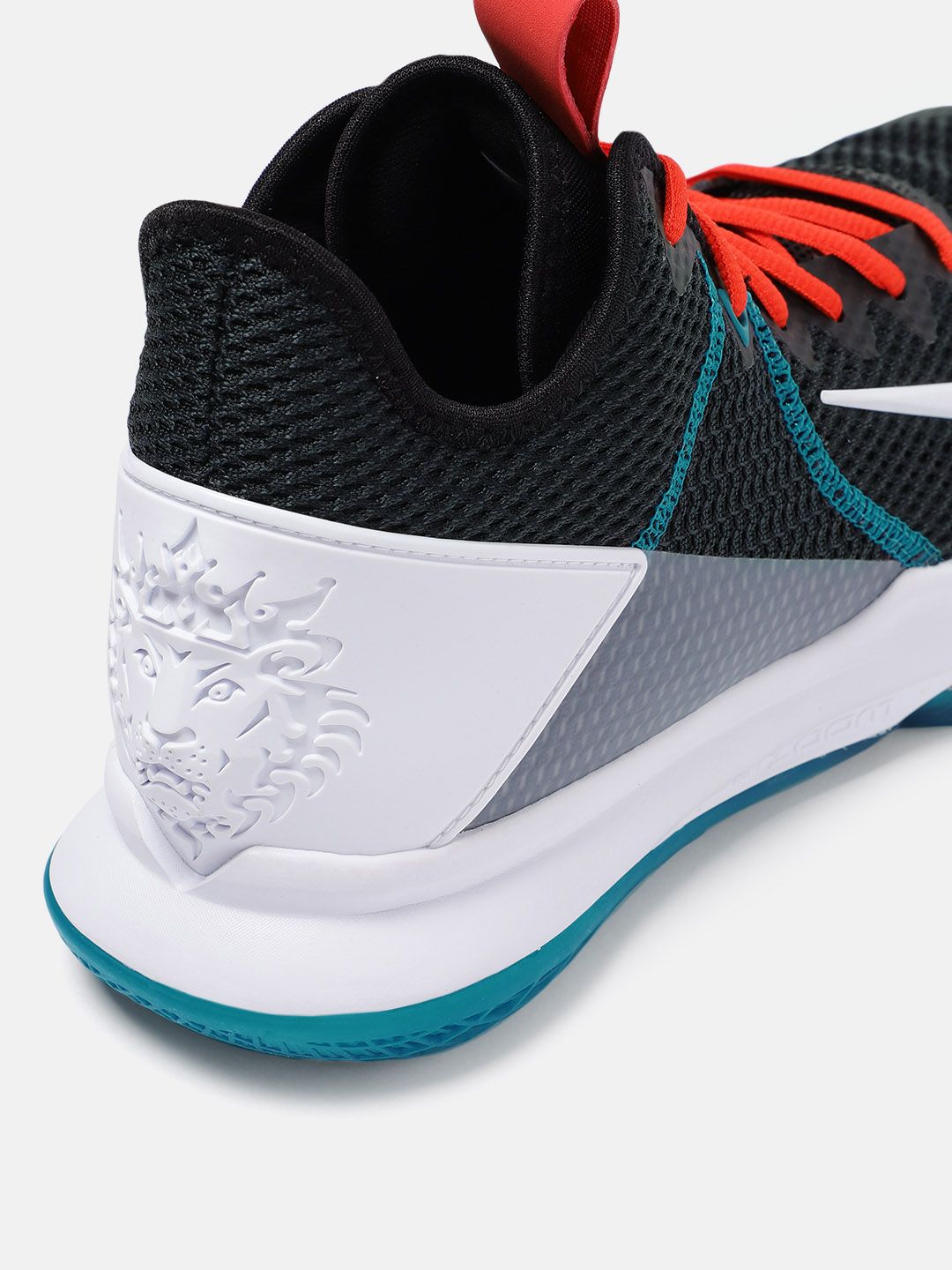 nike men's lebron witness 4 basketball shoes details