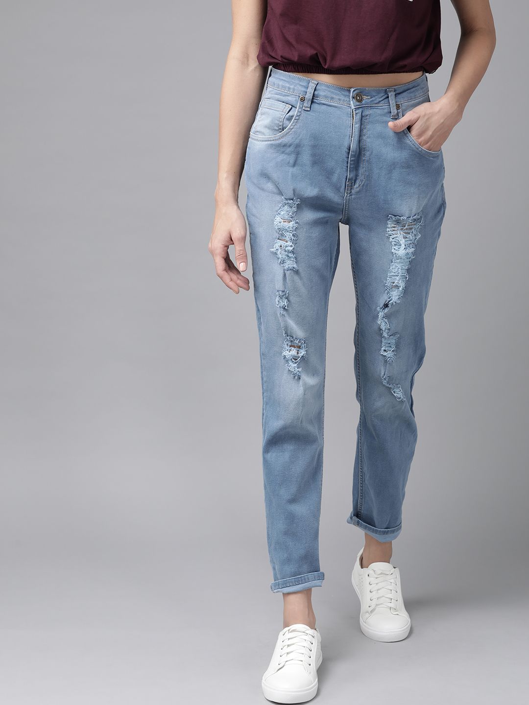 Roadster Women Blue Boyfriend Fit Mid-Rise Highly Distressed Non Stretchable Jeans Price in India