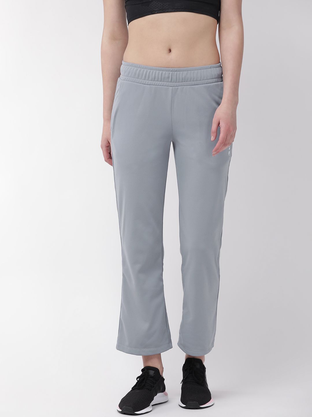 Alcis Women Grey Solid Cropped Track Pants Price in India