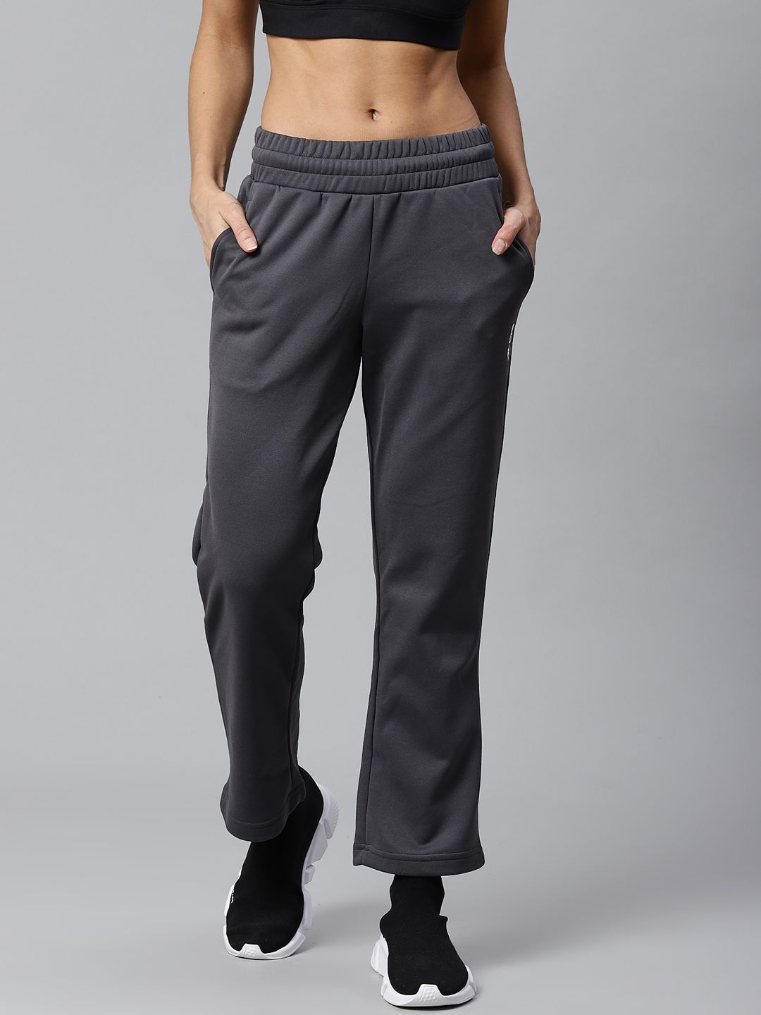 Alcis Women Charcoal Grey Solid Cropped Track Pants Price in India