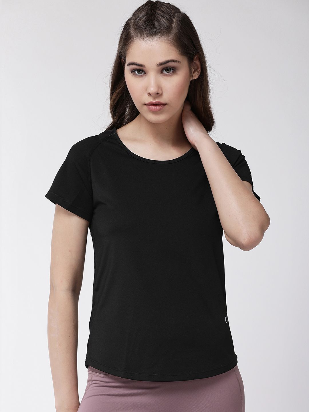 Fitkin Women Black Solid Round Neck Quick Dry Gym T-shirt Price in India