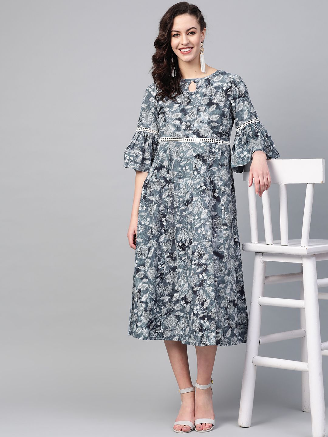 Yuris Women Grey & White Printed A-Line Dress Price in India