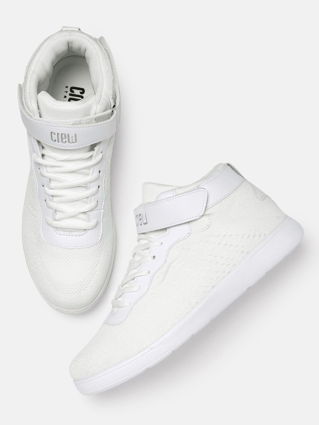 Crew STREET Men White Solid Mid-Top Sneakers