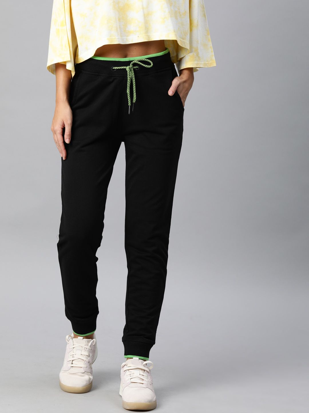 Harvard Women Black Straight Fit Solid Joggers Price in India