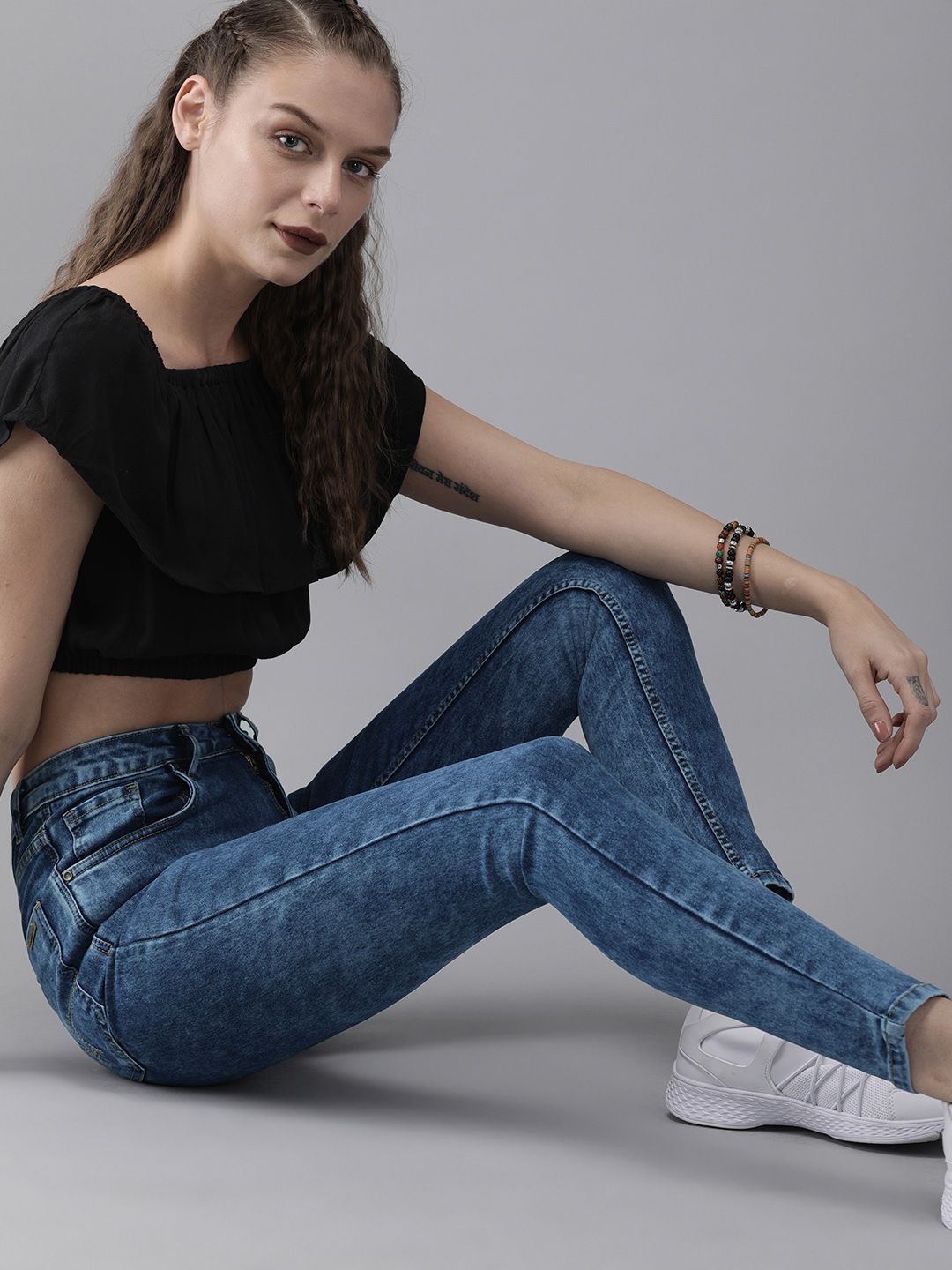 The Roadster Lifestyle Co Women Blue Super Skinny Fit High-Rise Clean Look Stretchable Cropped Jeans Price in India