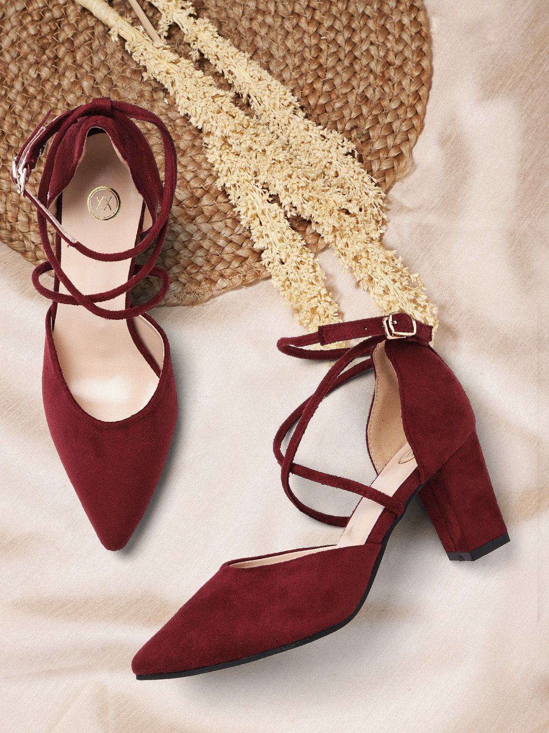 20Dresses Women Maroon Solid Pumps Price in India