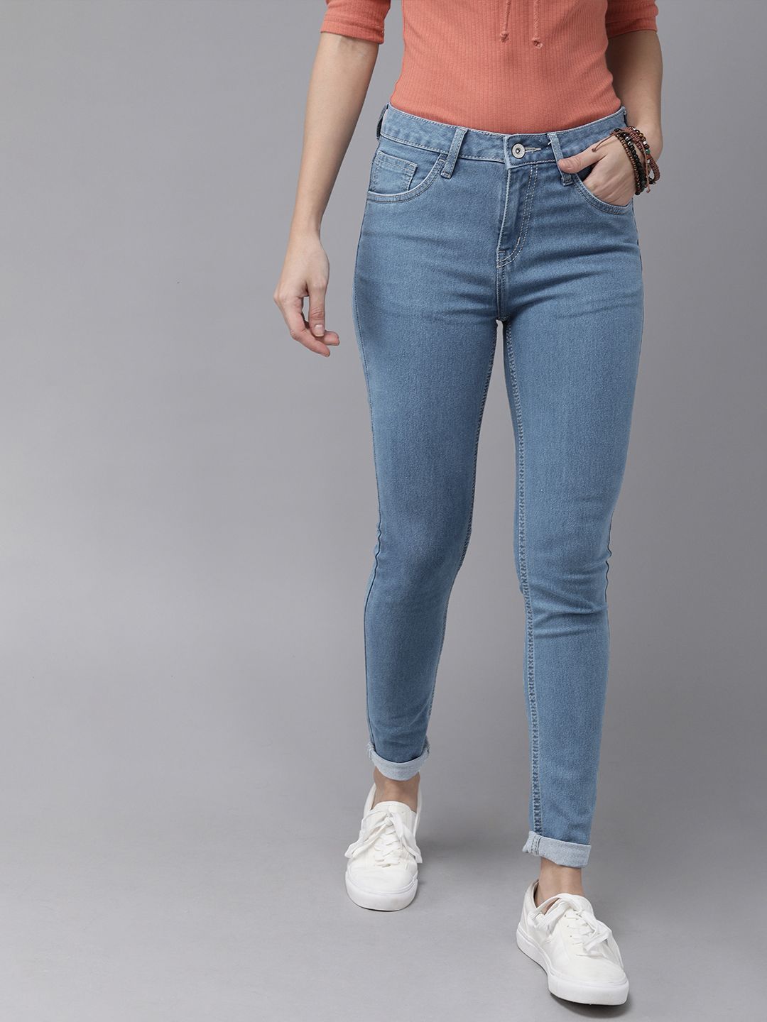 Roadster Women Blue Skinny Fit Mid-Rise Clean Look Stretchable Jeans Price in India