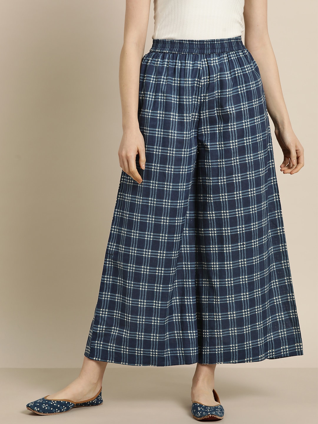 Sangria Women Navy Blue Checked Wide Leg Palazzos Price in India