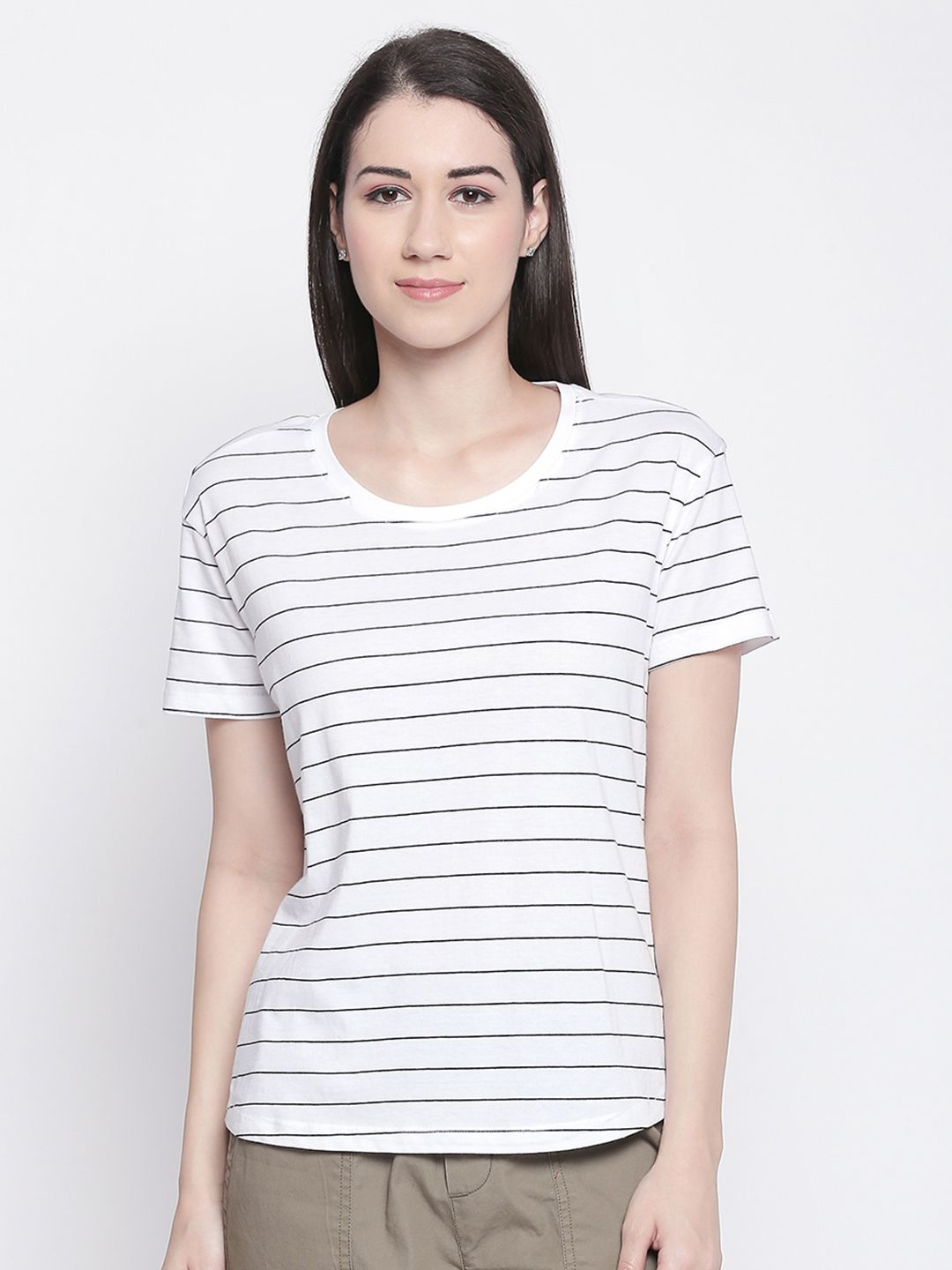 Dreamz by Pantaloons Women White Striped Lounge tshirt Price in India