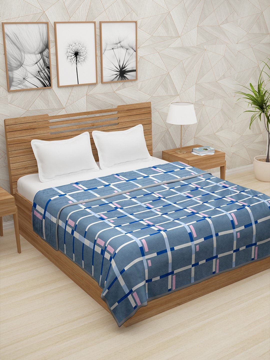 Story@home Blue & White Geometric AC Room 400 GSM Double Bed Blanket Price in India