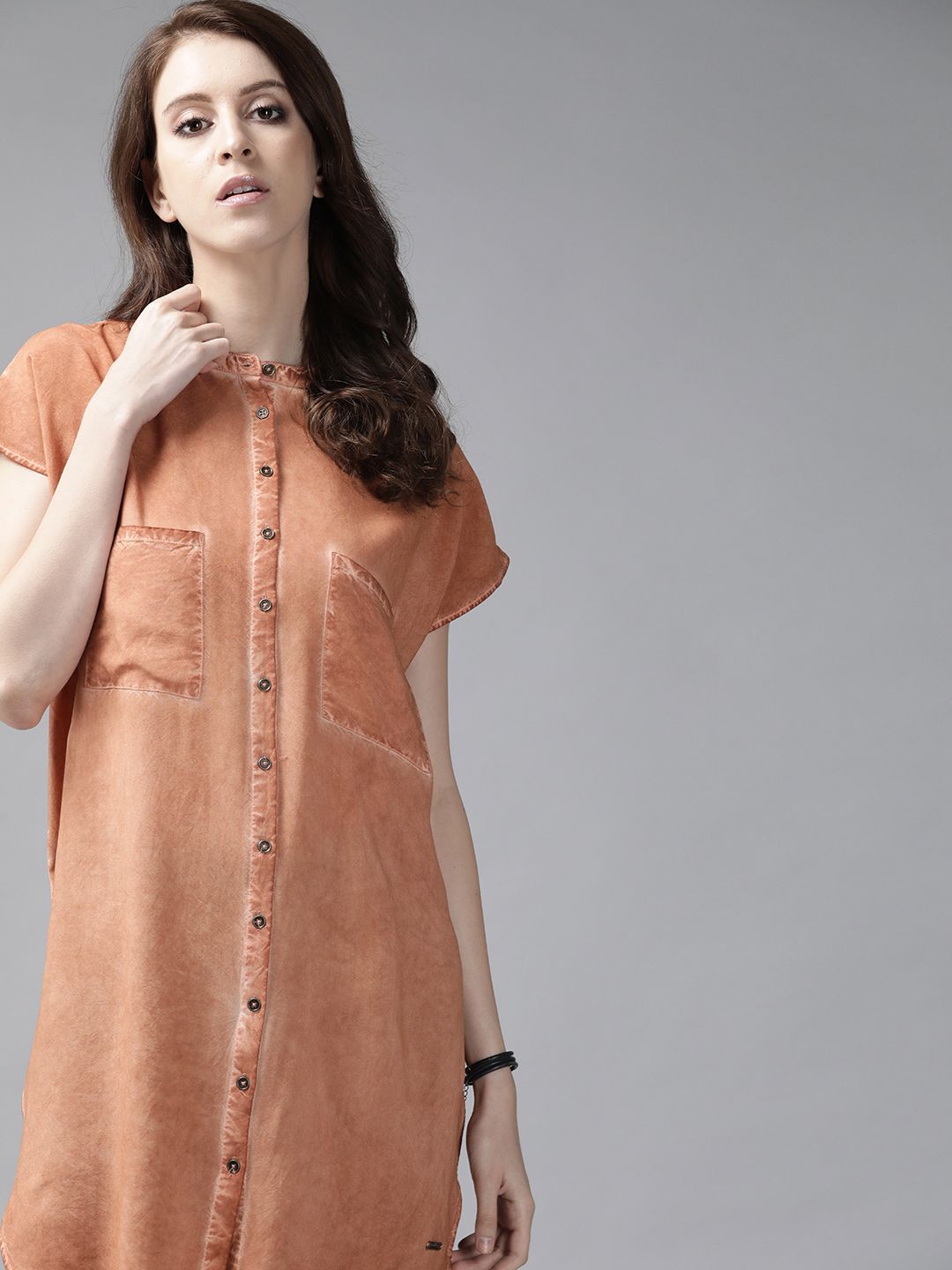 Roadster Women Peach-Coloured Dyed Shirt Style Longline Top