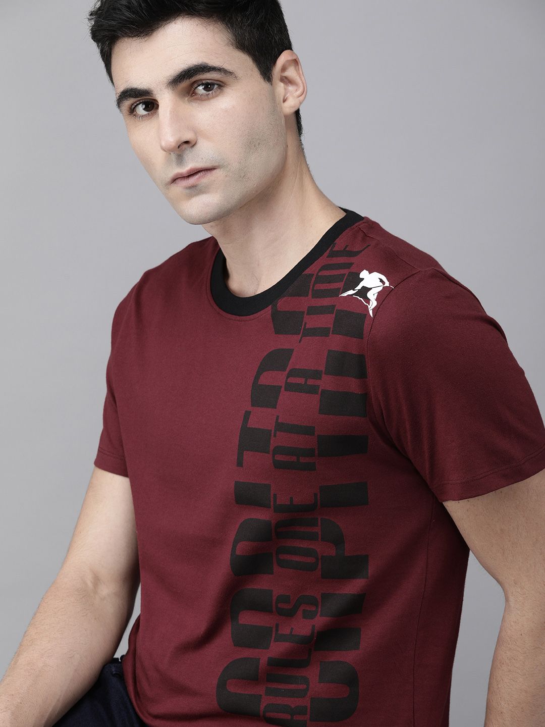 Roadster Men Maroon Printed Round Neck  Cotton T-shirt