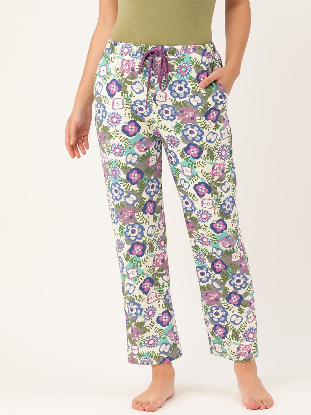 9teenAGAIN Women Off-White & Blue Floral Print Lounge Pants Price in India