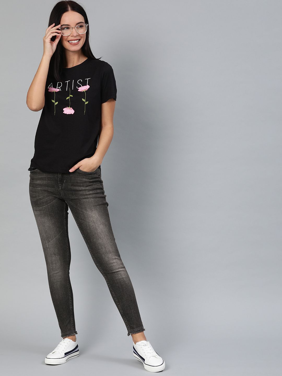 Mast & Harbour Women Black Skinny Fit Mid-Rise Clean Look Stretchable Cropped Jeans Price in India