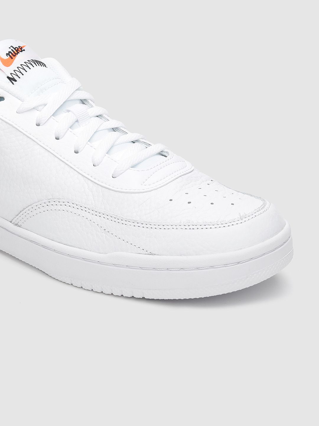 nike court vintage white mens