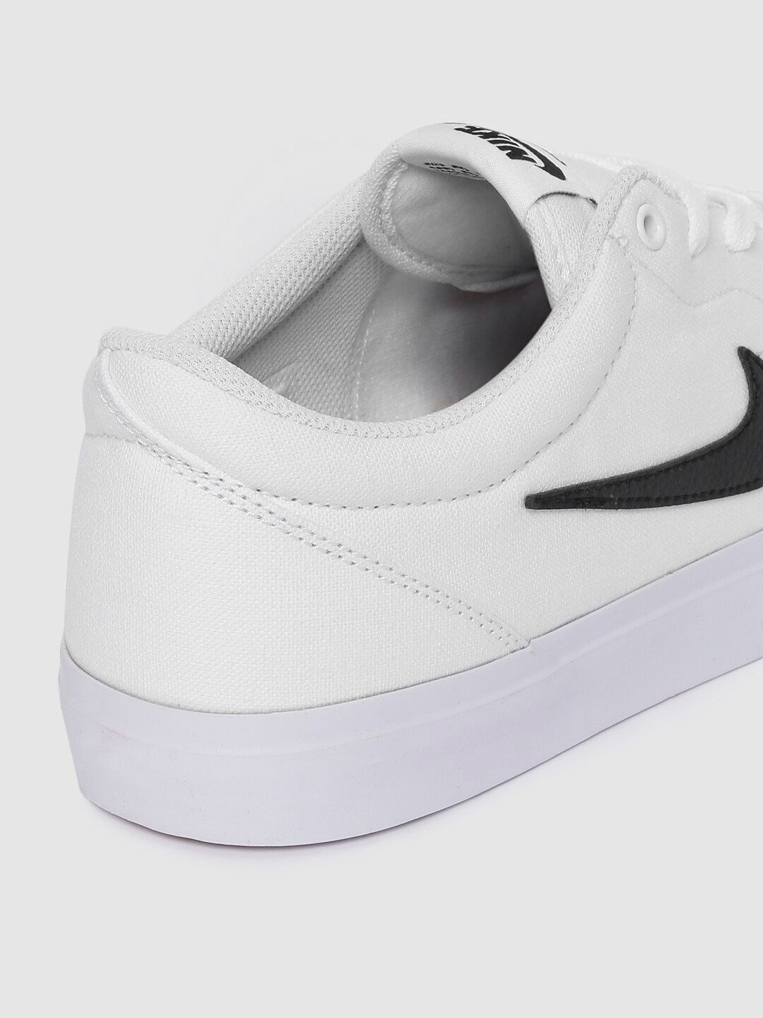nike sb charge cnvs white