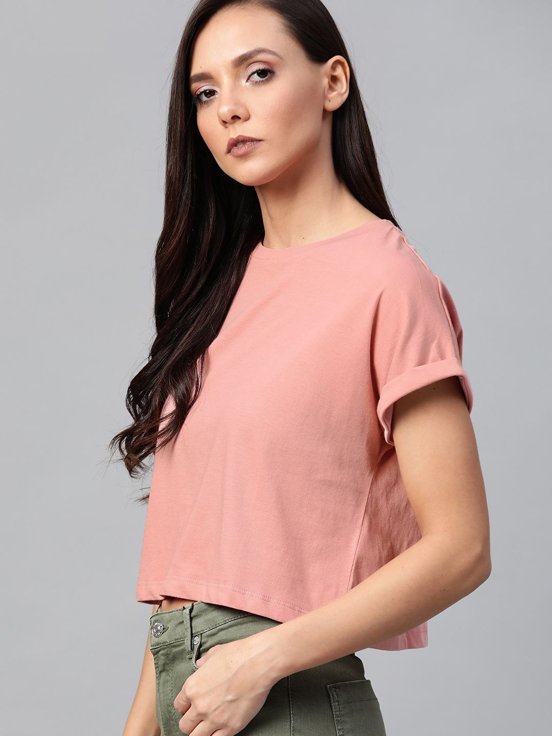Buy Roadster Women Dusty Pink Solid Round Neck Crop Top - Tops for