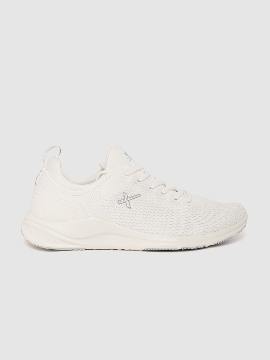 YA−MAN HRF17-W Buy HRX by Hrithik Roshan Men White Woven Design Meta Flash