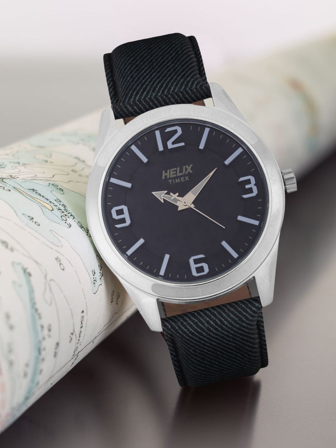 Helix Men Blue Analogue Watch TW031HG10