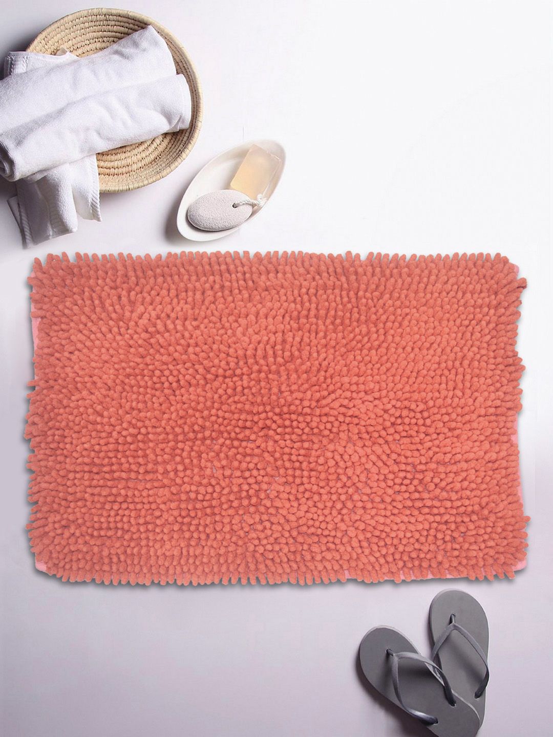 BIANCA Coral Red Solid Micro-Chenille Tufted Anti-Skid Bath Rug Price in India
